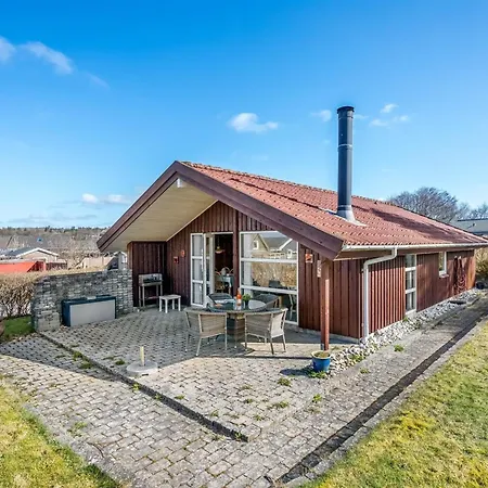 Heika - 6-8km From The Sea By Interhome
