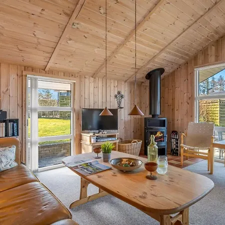 Heika - 6-8km From The Sea By Interhome *